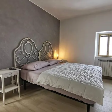 Holiday home Lamadue -